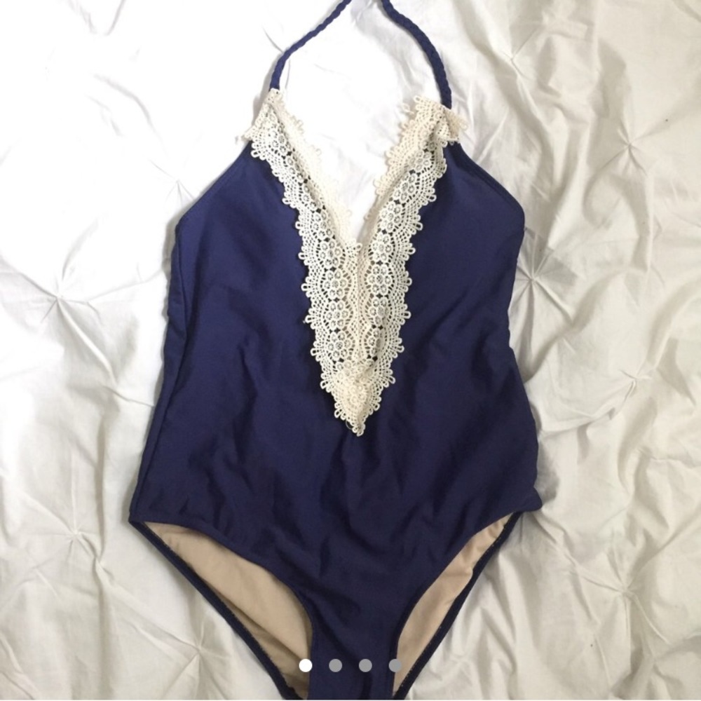One piece Bathing suit